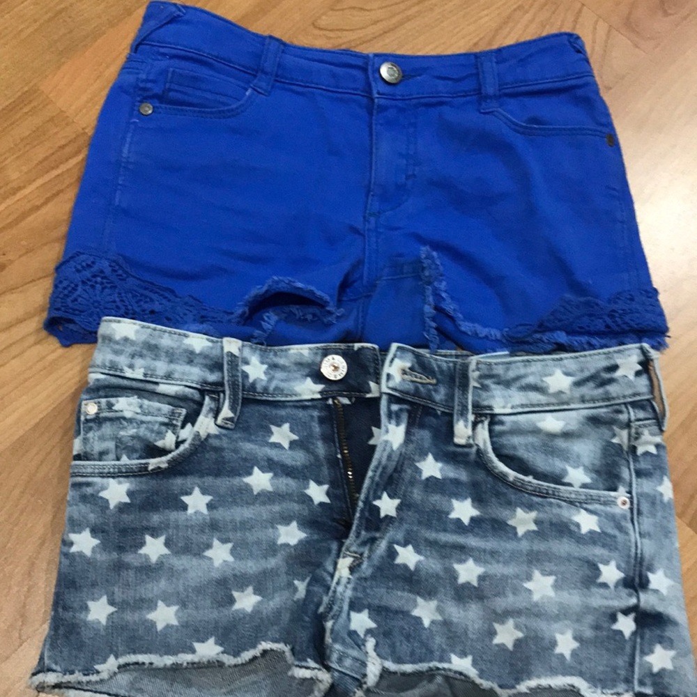 2 used shorts for girls.SIZE:10.  H&M and EPIC